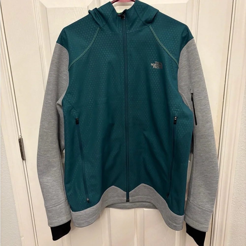 North Face Hiking Outdoor Hooded Zip-up Jacket